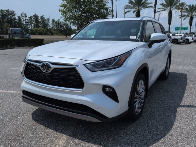 2026 Toyota Highlander Platinum