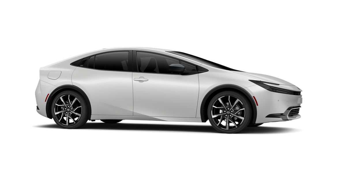 2027 Toyota Prius Plug-in Hybrid XSE