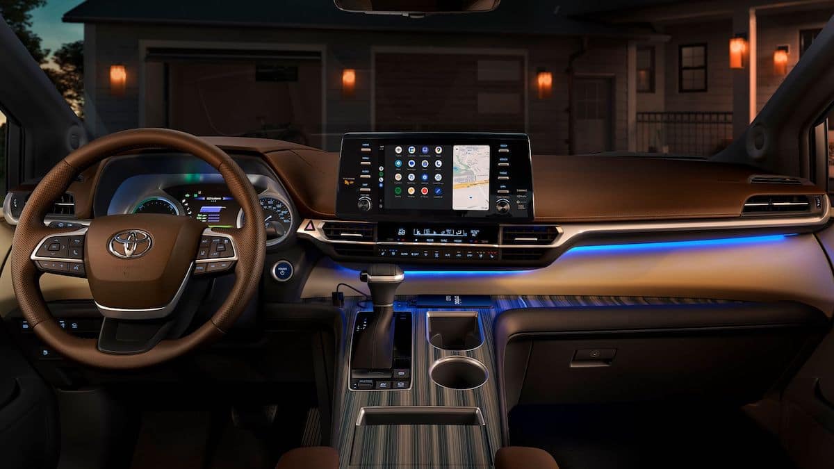 Orlando Toyota minivan